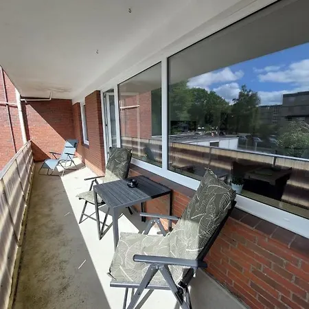 Apartment Am Kurpark Mit Balkon Wilhelmshaven