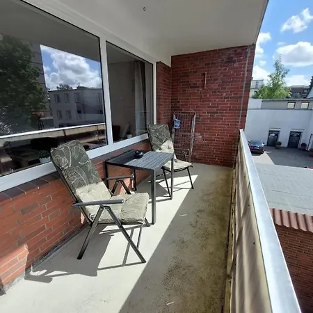 Am Kurpark Mit Balkon Apartament