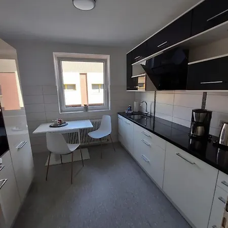 Apartment Am Kurpark Mit Balkon